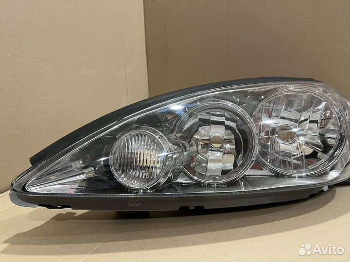 Фара левая камри 30 новая