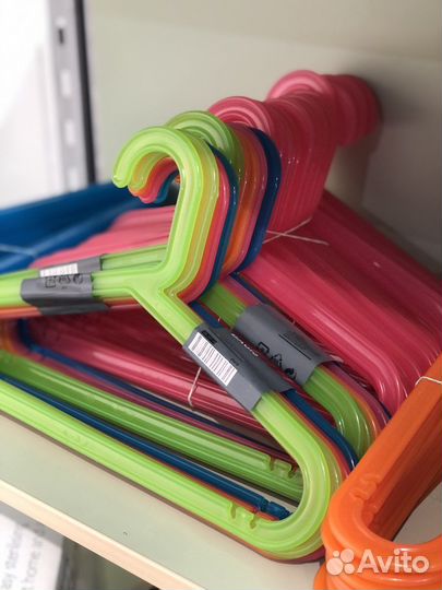 Плечики IKEA для одежды цветные пластик