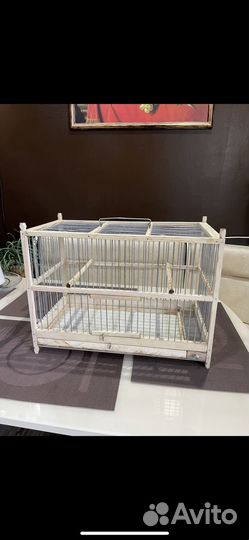 Деревянные клетки для птиц