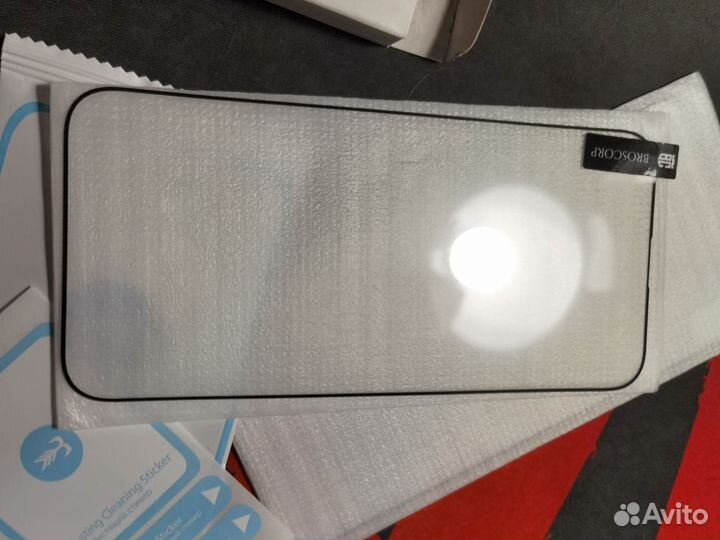 Защитные стекла для Apple iPhone 14 Pro Max