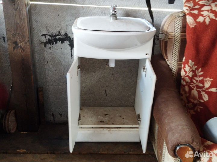 Тумба для ванной бу