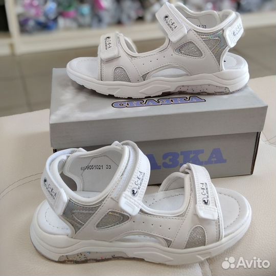 Сандалии для девочки