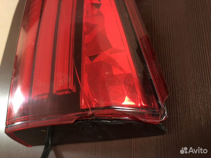 Фонарь задний Outlander 3