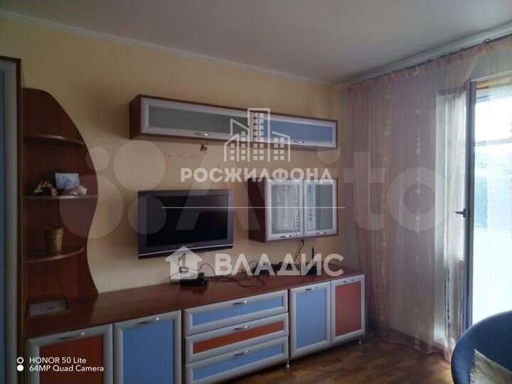 3-к. квартира, 73,8 м², 6/10 эт.