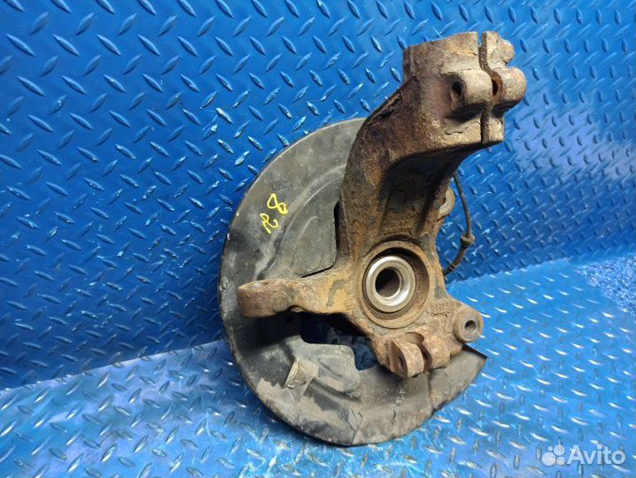 Кулак ступица передний левый Volvo Xc60