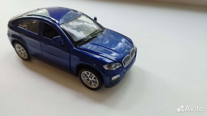 Машинка BMW X6