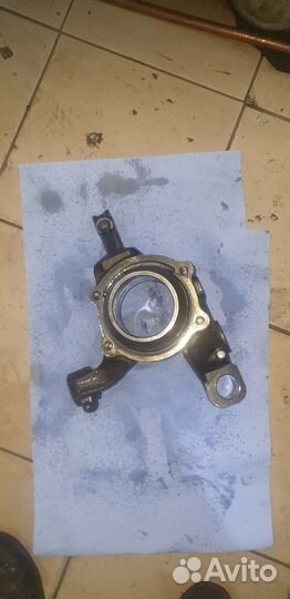 Кулак задний правый renault duster