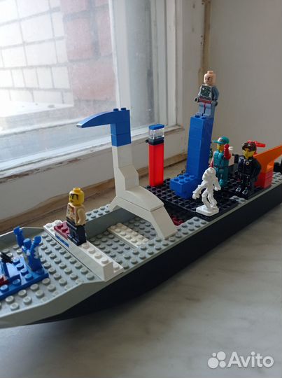 Lego корабль