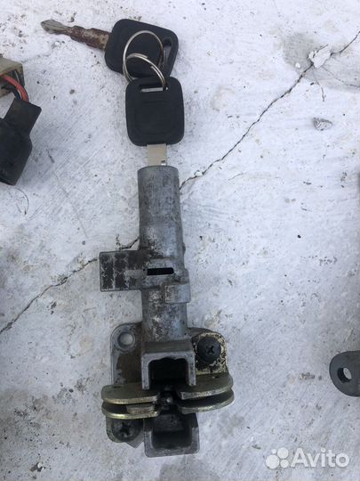 Замки зажигания на скутер Stalker, Stels, Honda