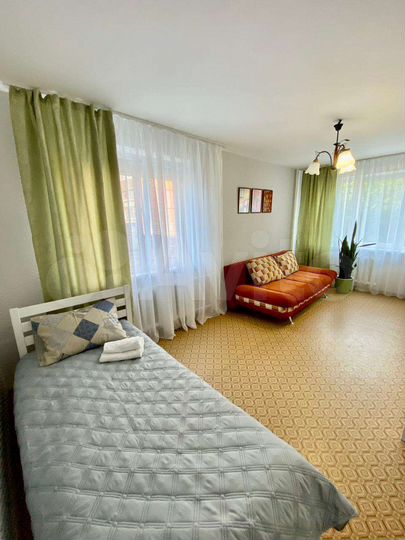 2-к. квартира, 54 м², 2/9 эт.