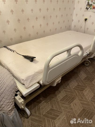Медицинская кровать с электро приводом