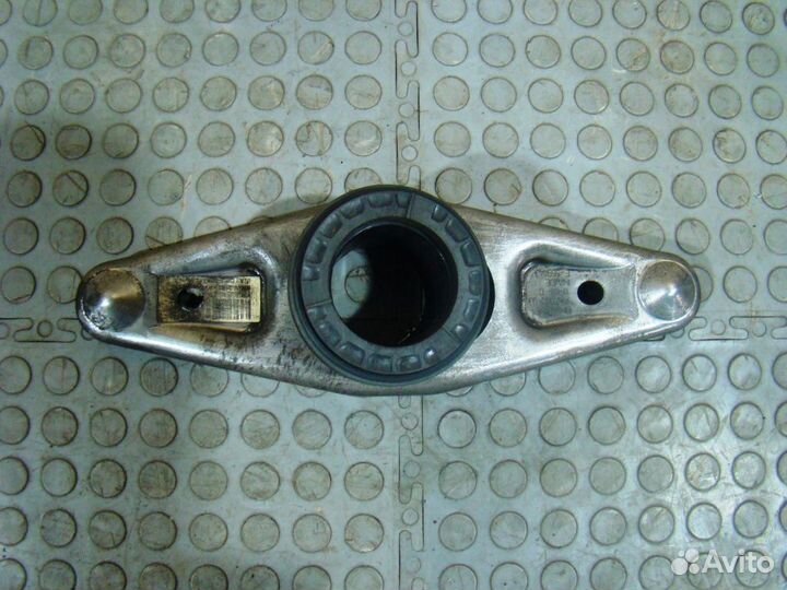 BMW X1 E84 Вилка сцепления