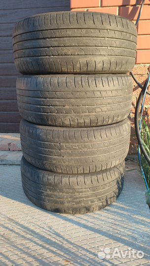 Nexen N'Fera SU1 215/50 R17