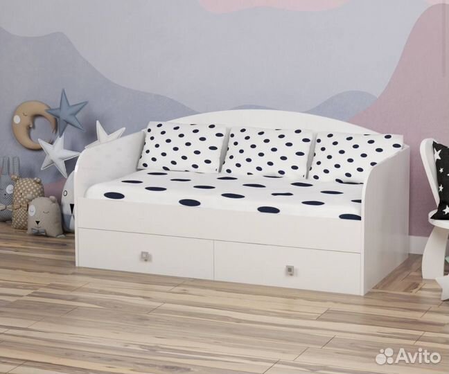Детская кровать с ящиками новая