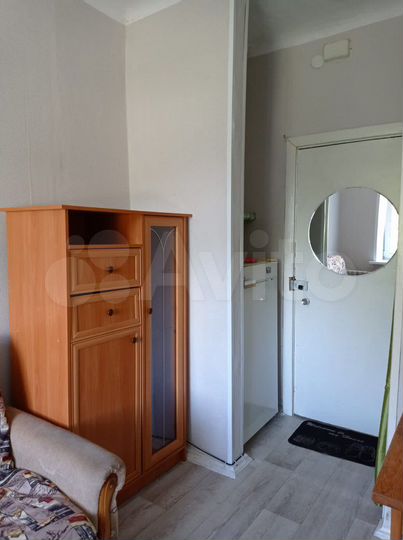 Комната 10 м² в 5-к., 2/5 эт.