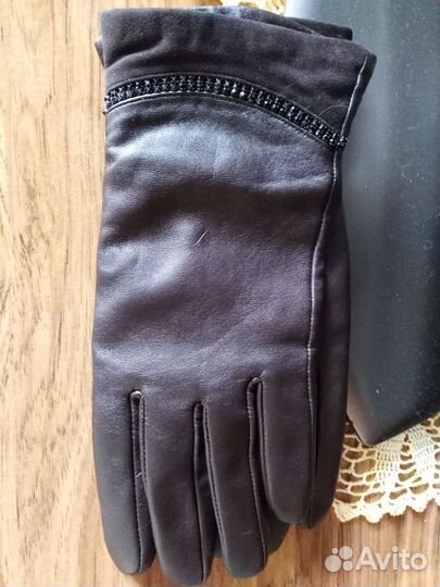 Перчатки женские кожаные