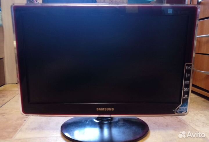 Монитор Samsung SyncMaster P2070