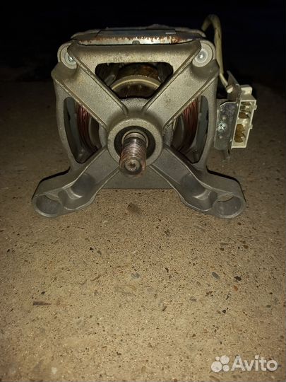 Электродвигатель 220в