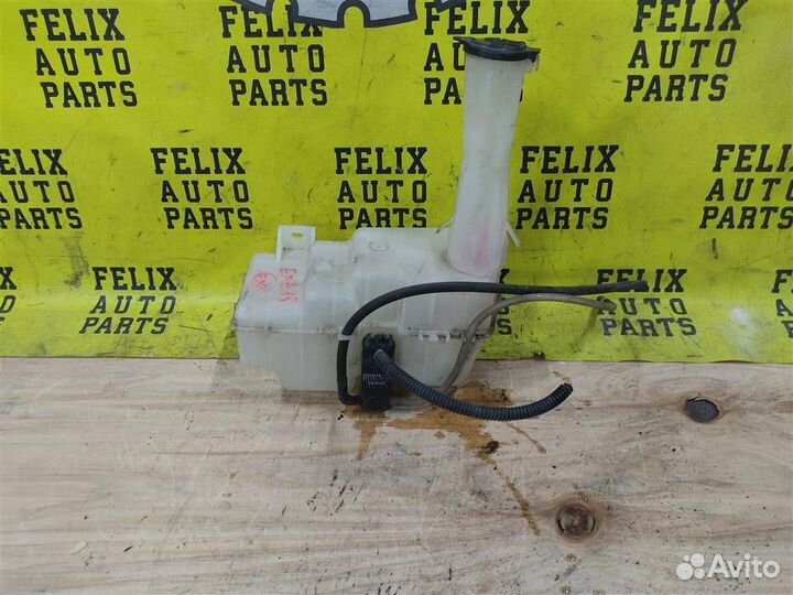 Бачок омывателя Toyota Raum (exz15) 1997-2003