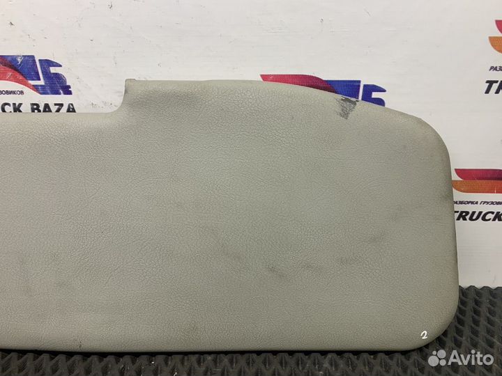 5010605515 Козырек солнцезащитный левый