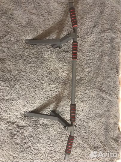 Турник настенный бу