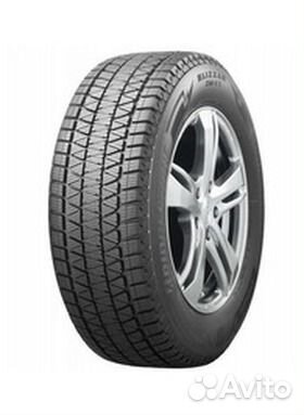 Bridgestone Blizzak DM-V3 275/40 R22 107T