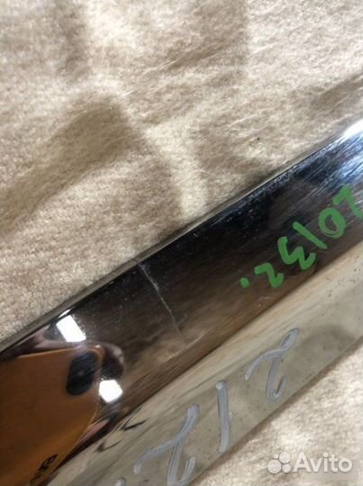 Молдинг двери задний правый Infiniti Qx60