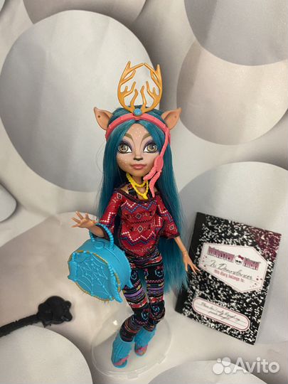 Монстер хай Изи монсты по обмену