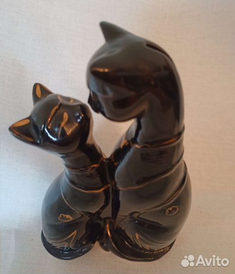 Статуэтка фигурка кошка