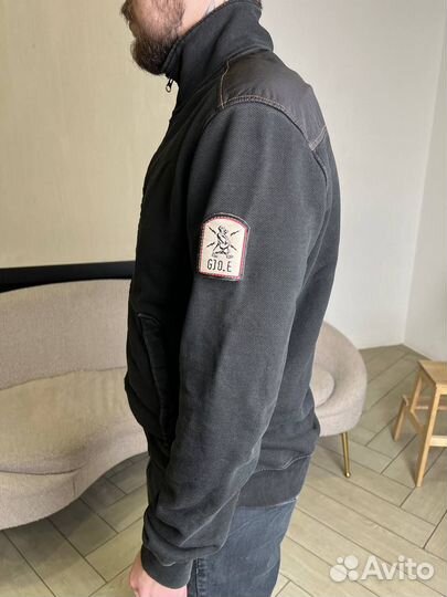 Черная кофта ZIP gjoe