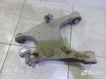 Рычаг задний нижний левый