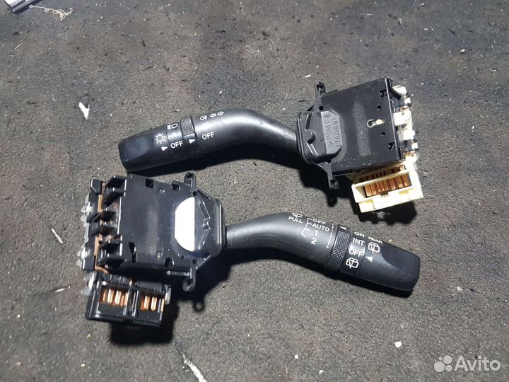 Подрулевой переключатель дворников Mazda CX-7