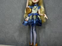 Ever After High Doll Blondie Lockes / Блонди