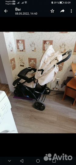 Прогулочная коляска