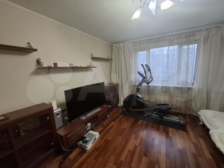 3-к. квартира, 70 м², 8/14 эт.