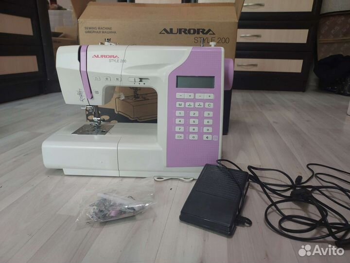 Швейная машина aurora 200