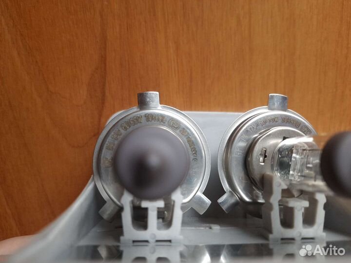 Галогеновые лампы H4 philips + птф H3 маяк