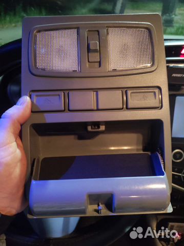 Плафон подсветки салона