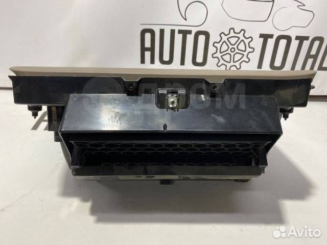 Перчаточный ящик (бардачок) Volkswagen Passat B6