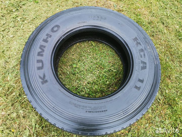 Покрышка R22.5 kumho