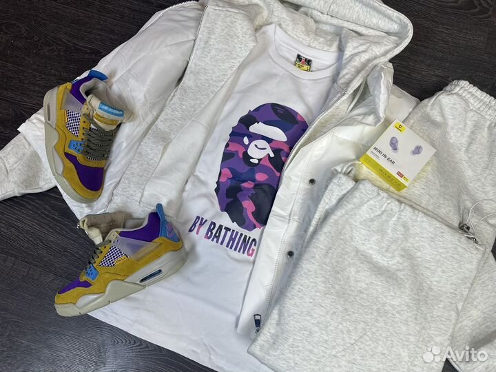 Демисезонный женский комплект Nike