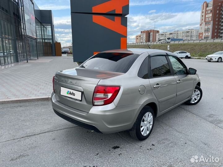 LADA Granta 1.6 AT, 2019, 45 000 км