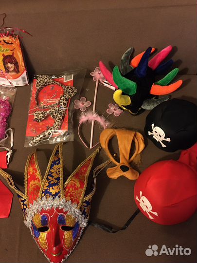 Аксессуары для праздника Кокошник крылья маски