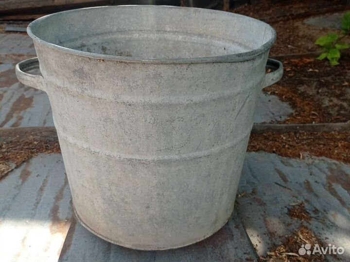 Ведро для Халка