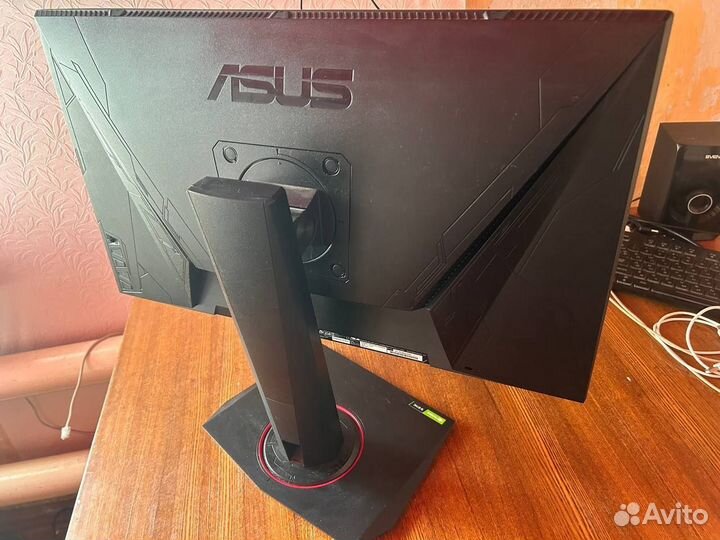 Монитор asus