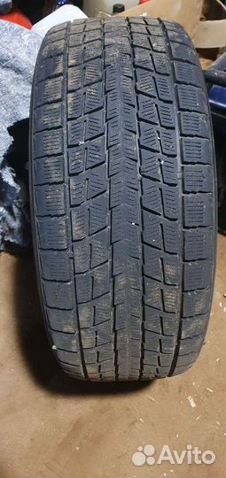 Dunlop Winter Maxx SJ8 275/50 R21