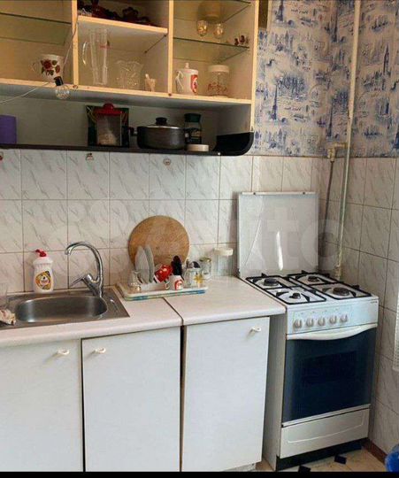 4-к. квартира, 100 м², 3/3 эт.