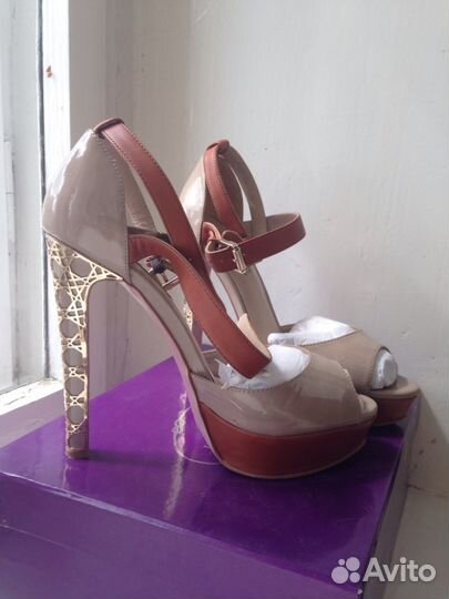 Босаножки, туфли