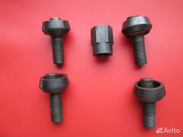 Секретные болты крепления колёс а/м Ваз 2101-2109