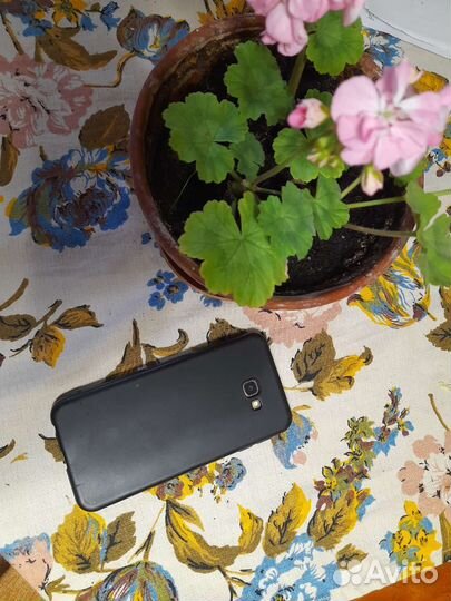 Samsung galaxy j4 plus